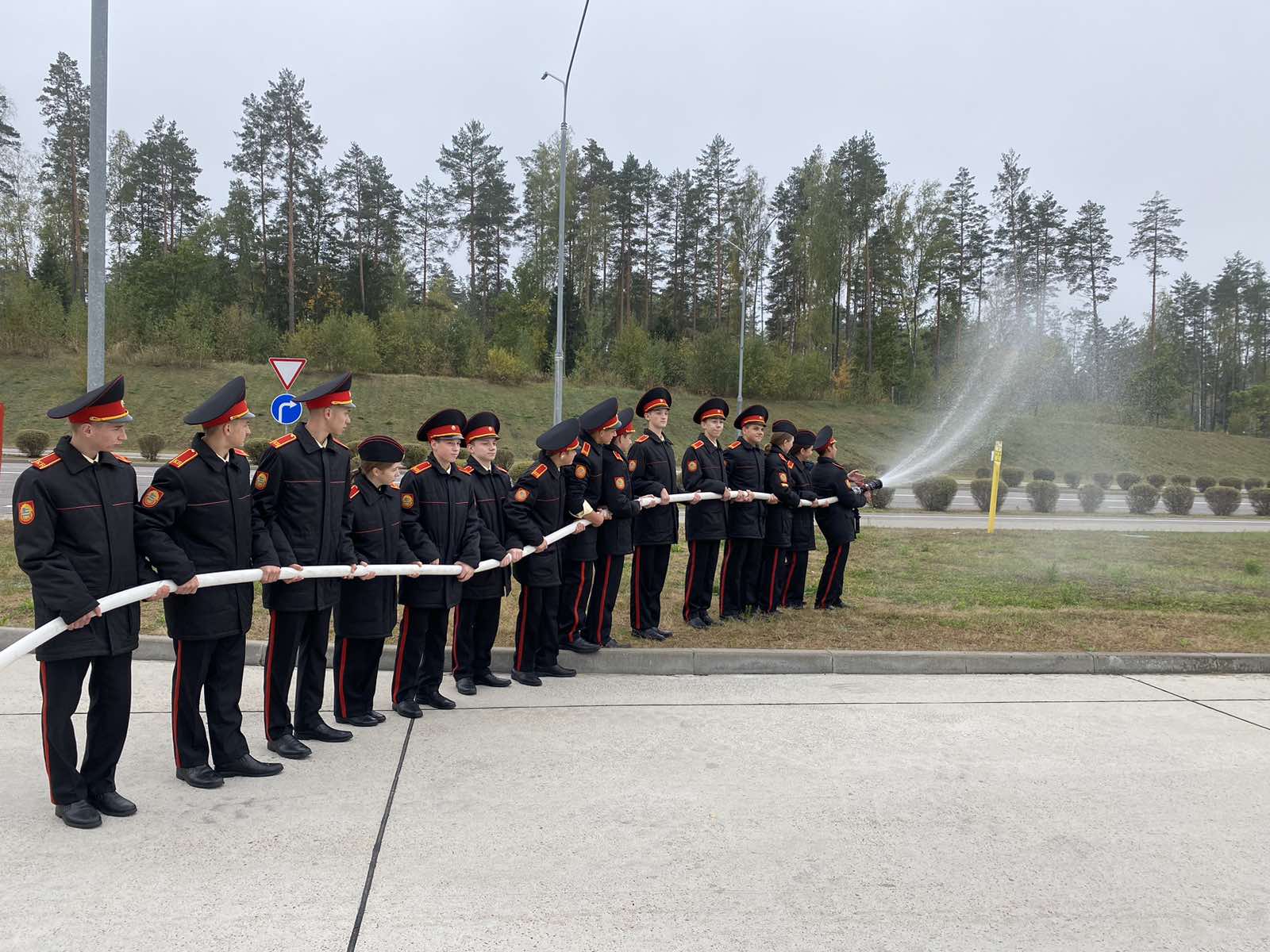 ЗНАКОМСТВО С ПРОФЕССИЕЙ